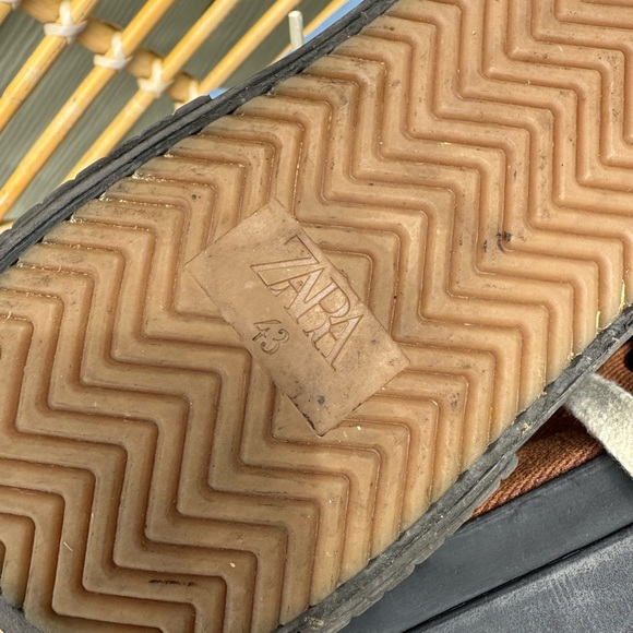 Zara brown and black men shoes - thick soles - Picture 5 of 8